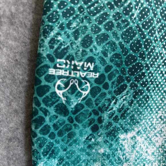 Columbia PFG Performance Long Sleeve Shirt (M) Aqua Multi Green - Picture 5 of 11